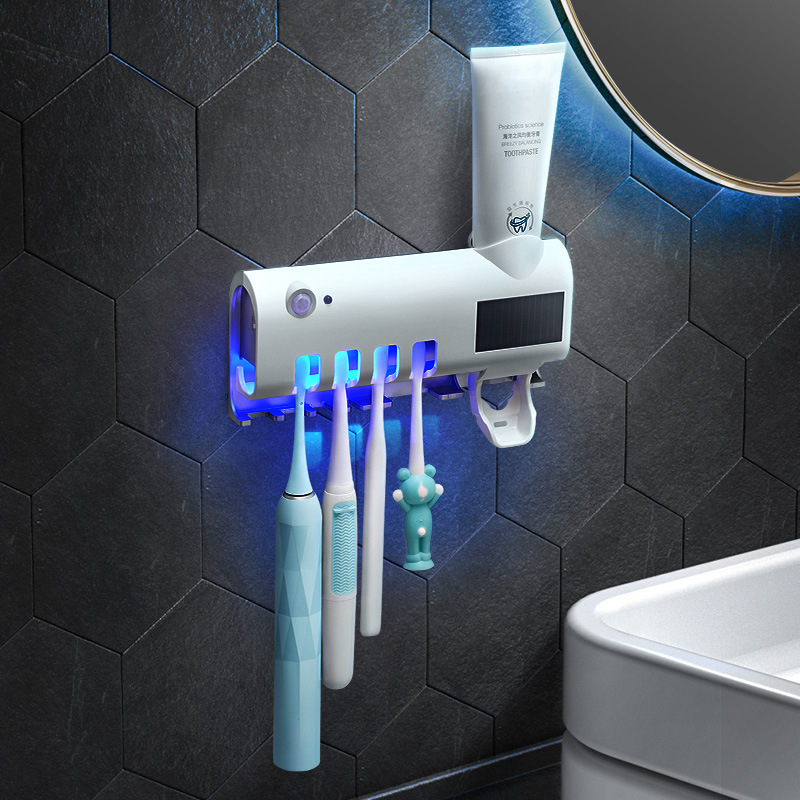 (🔥Last Day Promotion-SAVE 60% OFF) 3-in-1 Ultraviolet Toothbrush Sanitizer Case