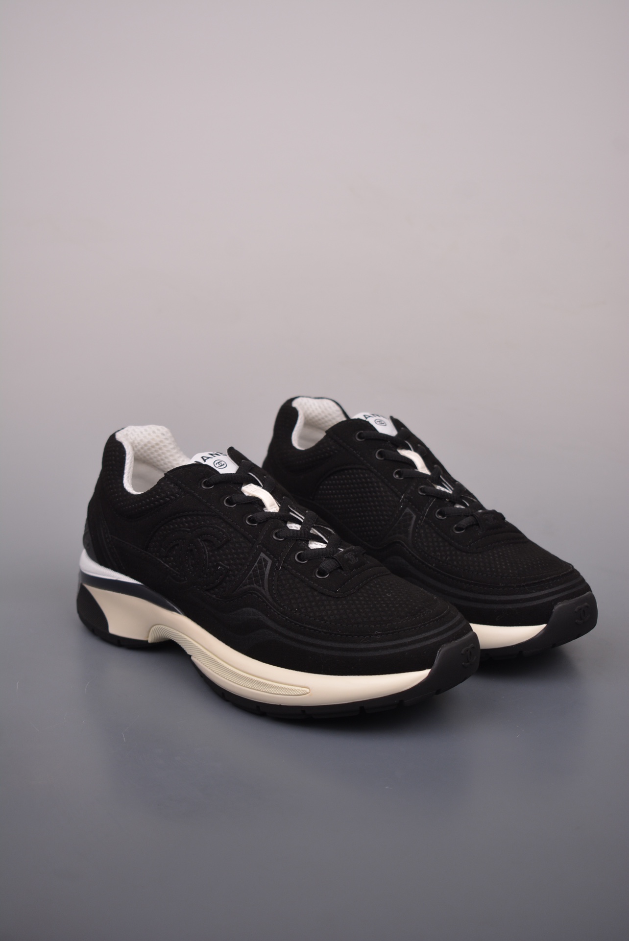 Chanel Cruise Logo Casual Low black