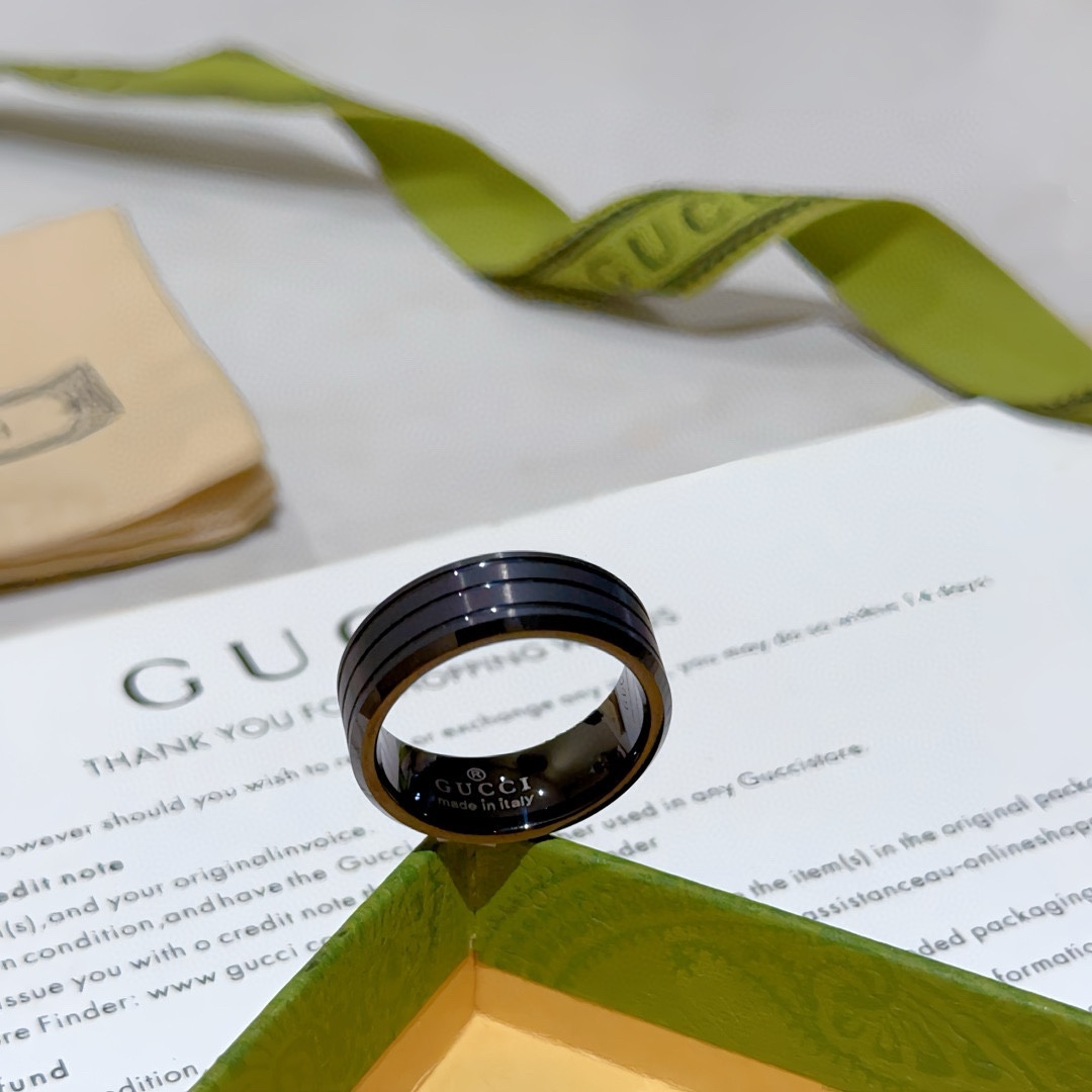 Gucci Black Line Ring