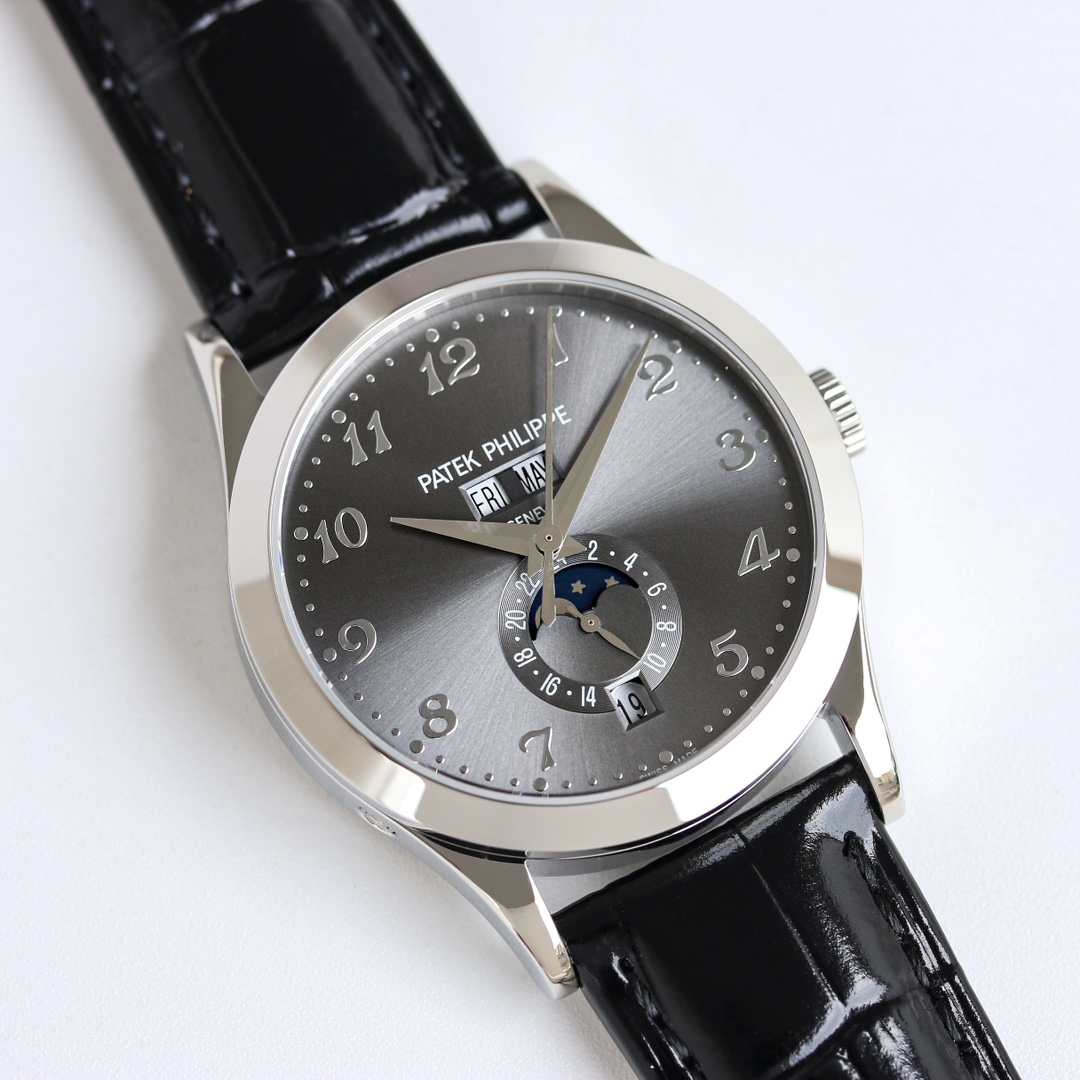 Patek Philippe PP Complex Chronograph 5205G R68 Watch