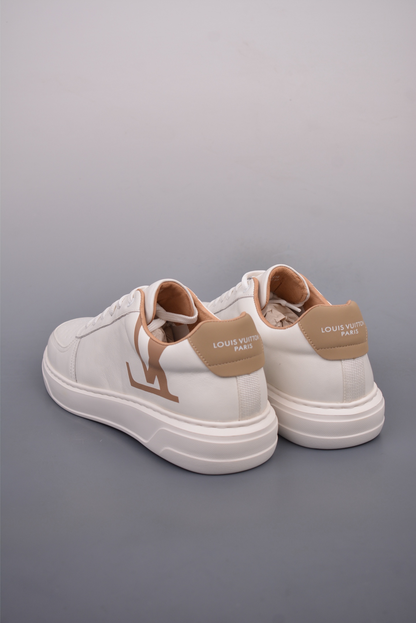 Louis Vuitton sneakers white 51BCOLORE