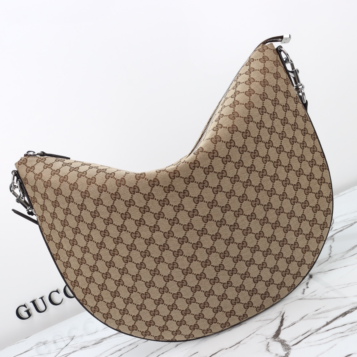 Gucci B large shoulder bag 800194 FAD8Q 9760