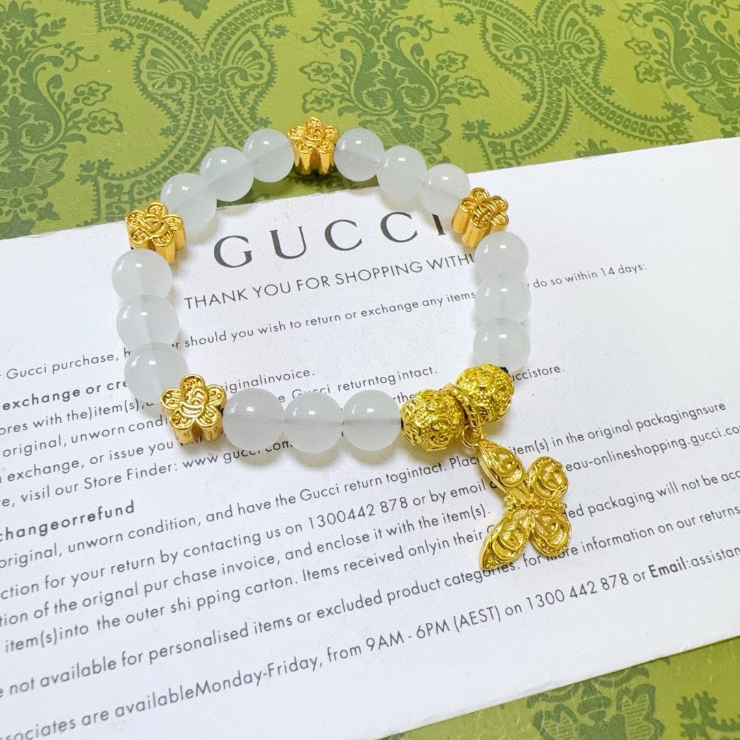 Gucci GG gold agate bracelet