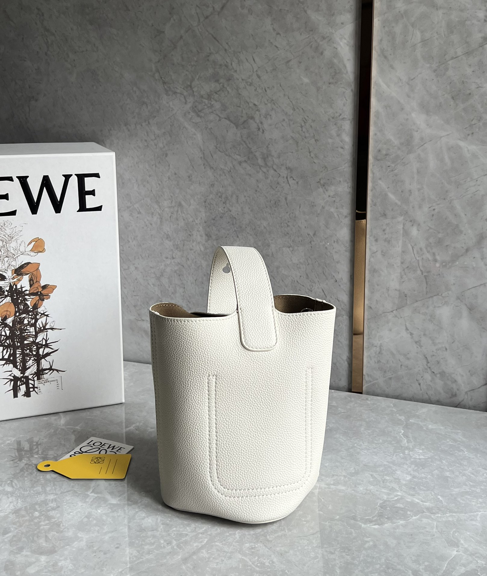 Loewe Pebble mini bucket bag 0705