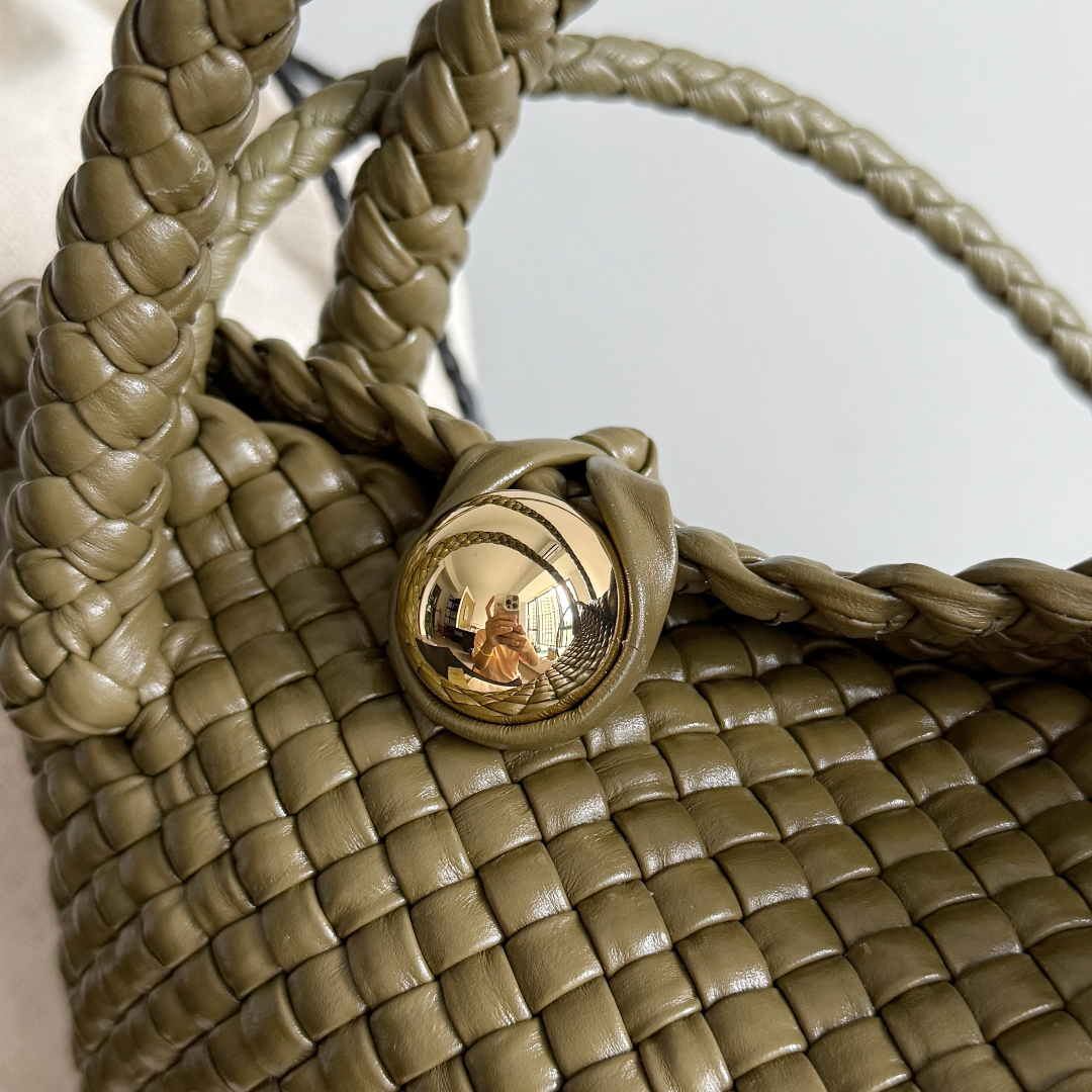 Bottega Veneta TOSCA woven handbag 776755