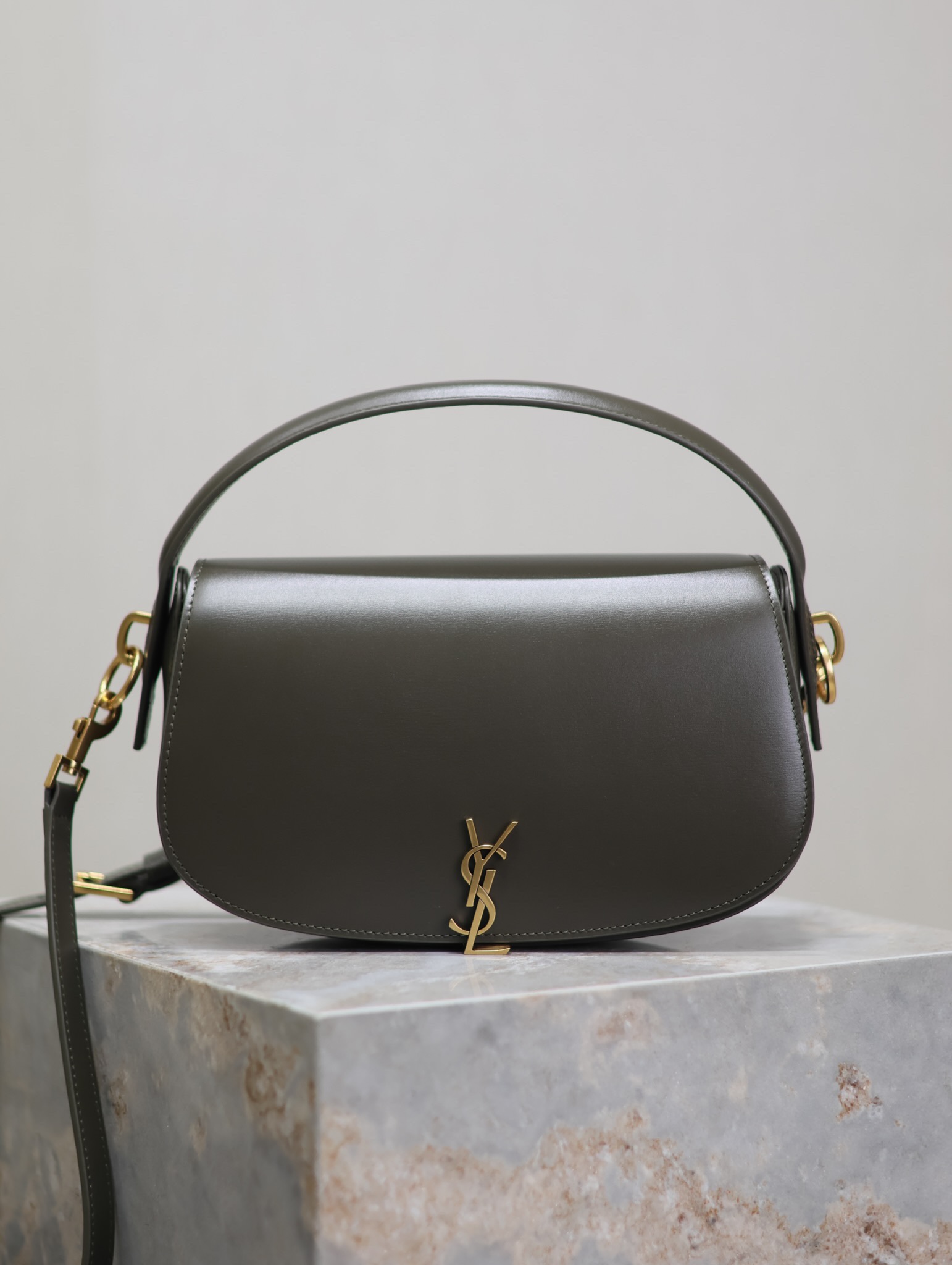 Yves Saint Laurent VOLTAIRE Handbag Crossbody Bag 787671