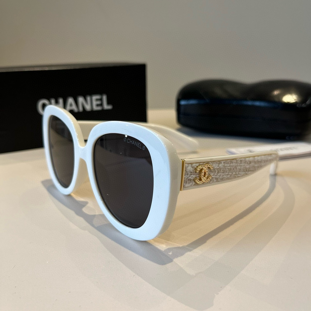 Chanel round frame sunglasses