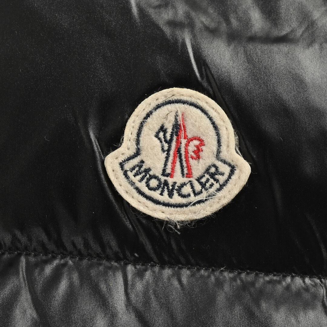Moncler Classic Stand Collar Hooded Down Vest