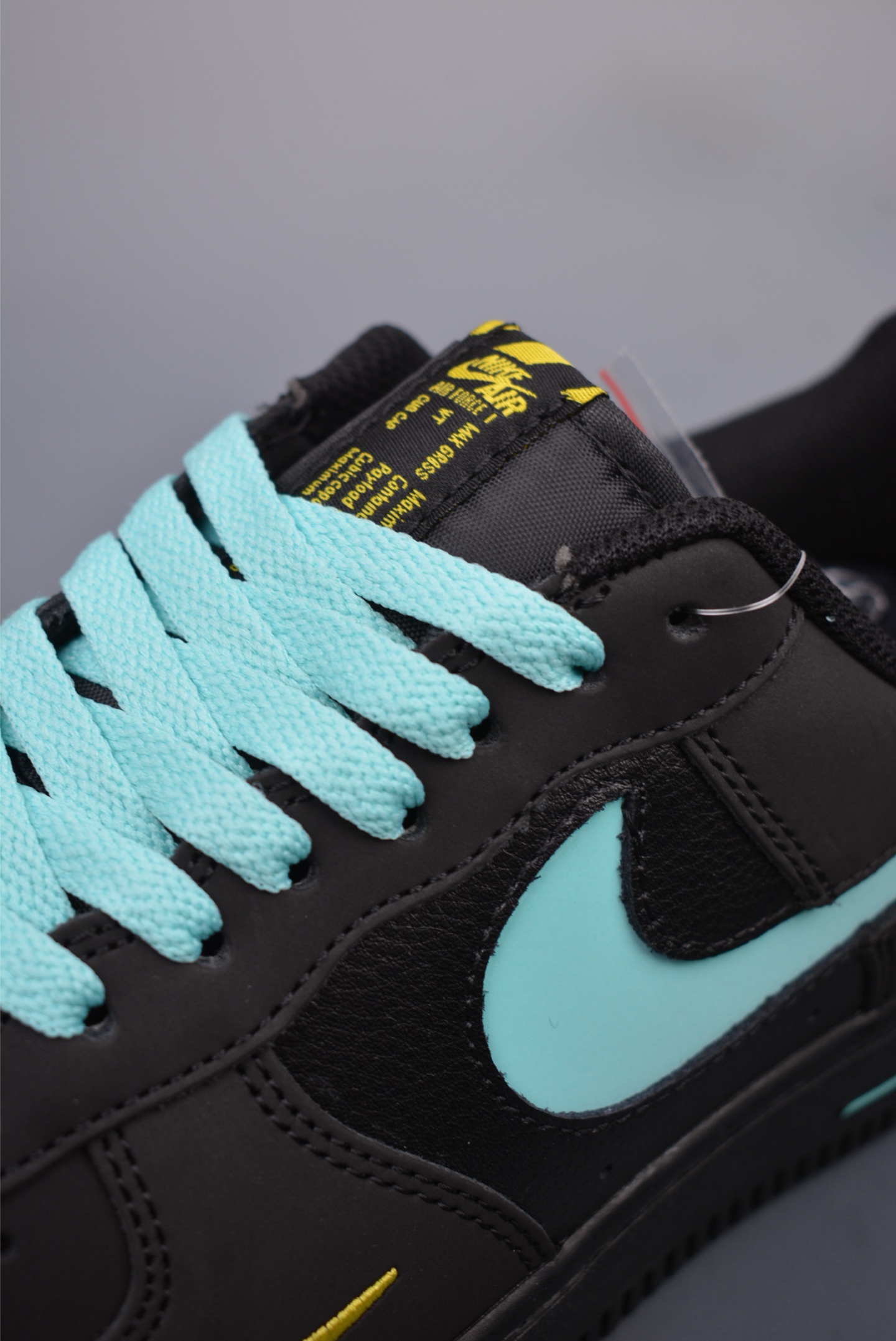Nike Air Force 1 Low Tiffany Blue, Black