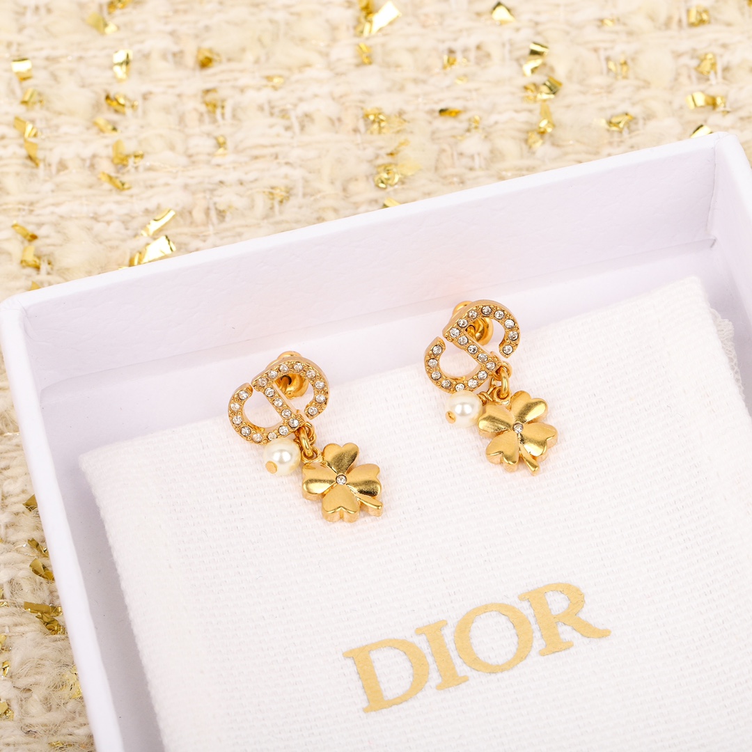 Dior Full Diamond CD Pendant Four-Leaf Clover Earrings