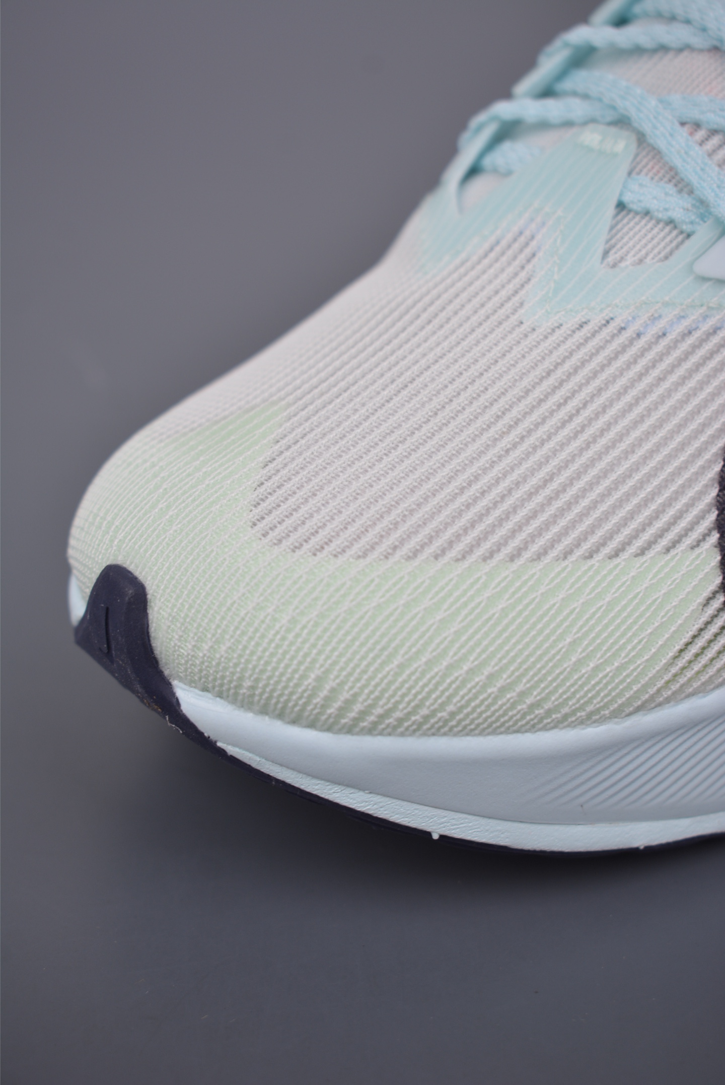 Nike ZoomX Vaporfly NEXT%4 