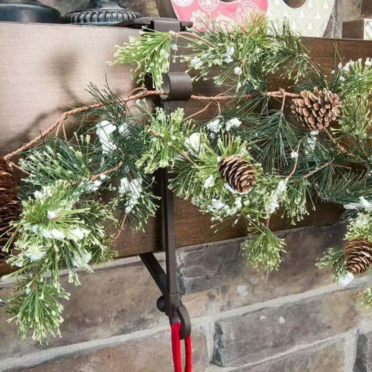 💥ON SALE💥Fireplace Stocking Holder and Garland Hanger, Adjustable Design🎀