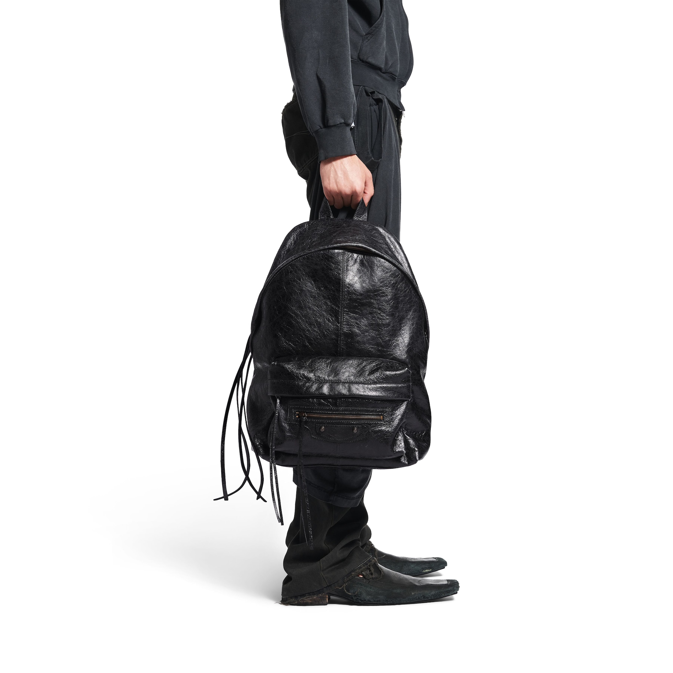 Balenciaga Le City Backpack in Black8334462ABEK1000