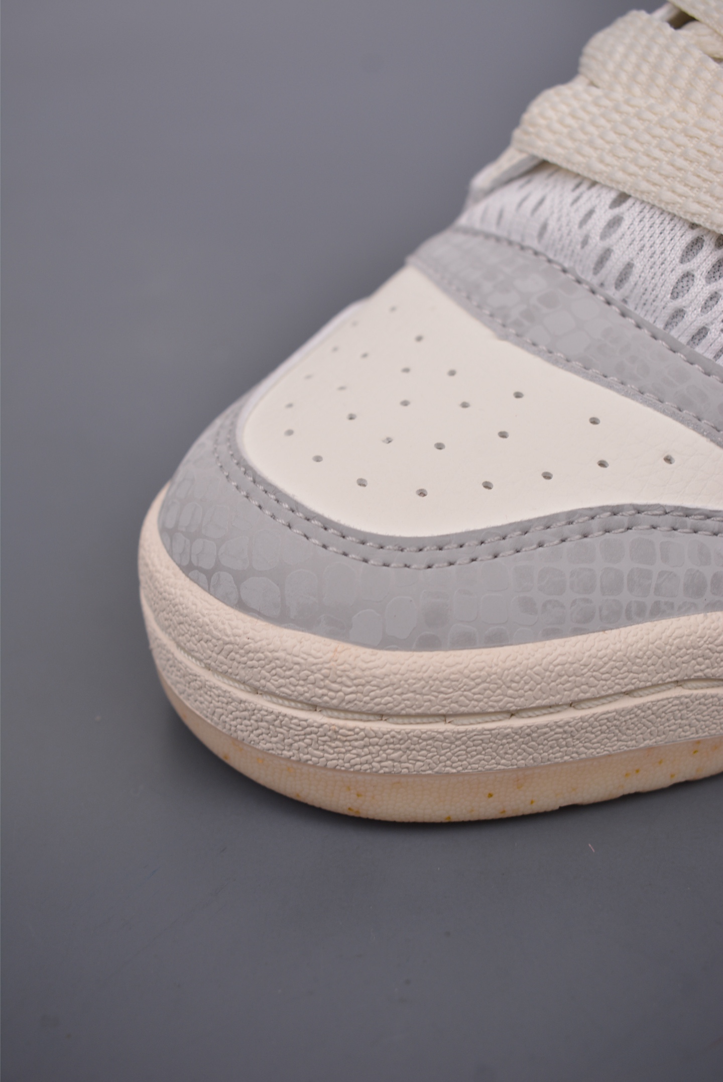 Adidas Originals Forum 84 Low Year of the Snake JP9969