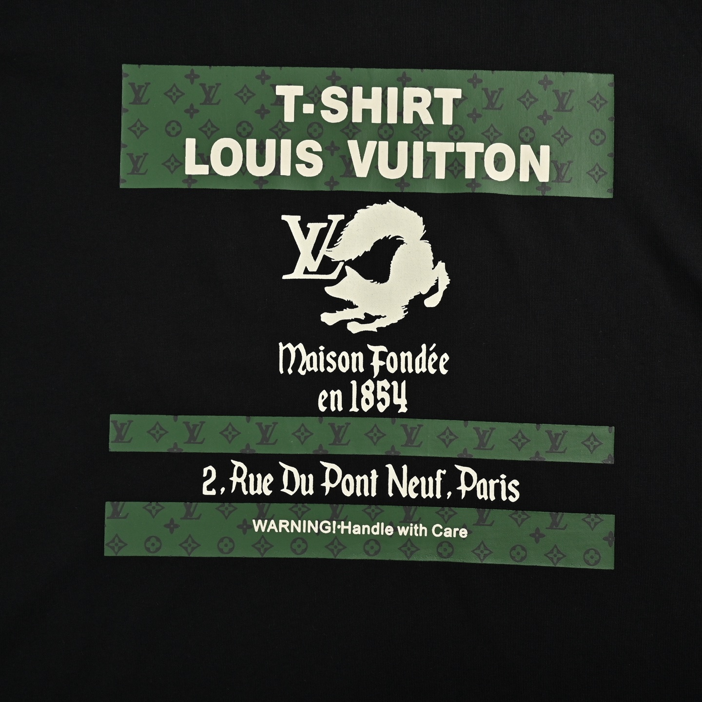 Louis Vuitton Fox silhouette short sleeves