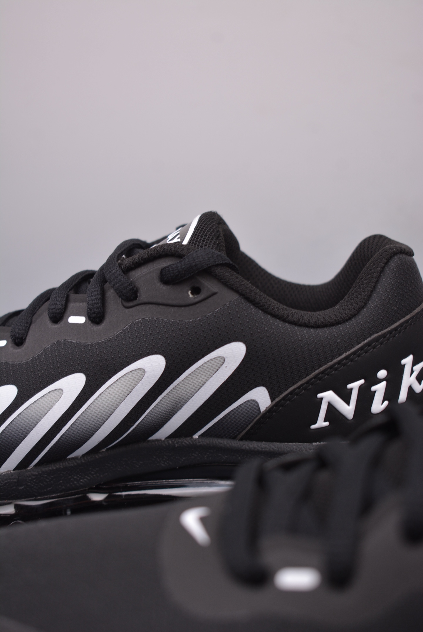Nike Air Max DN8 White and Black