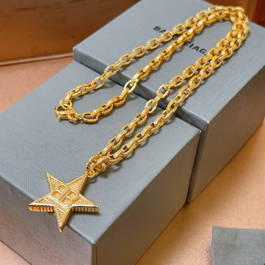 Balenciaga Gold Five-pointed Star Chain Necklace