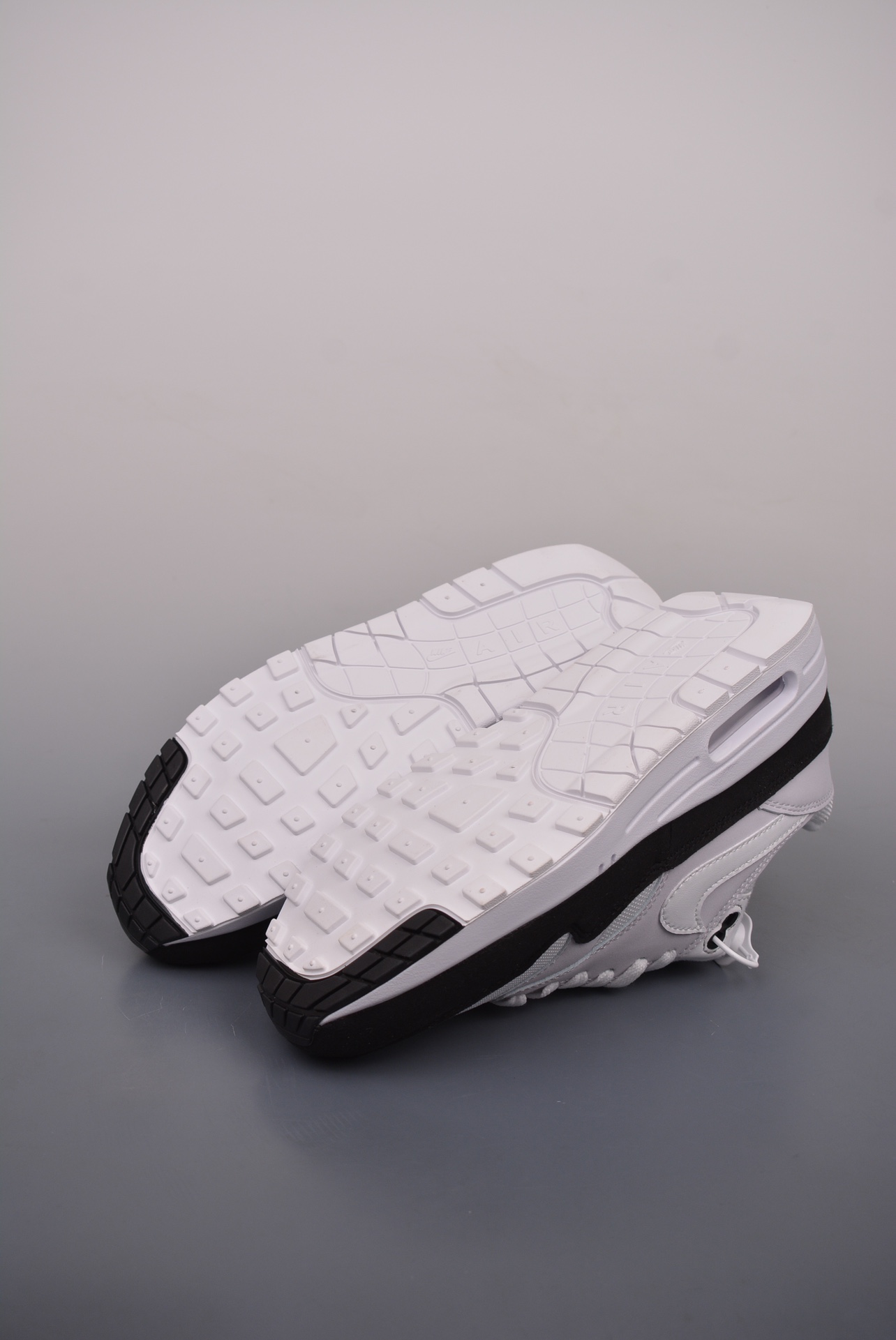 Nike Air Max 1 Black Grey original series black and white light gray AH8145-003