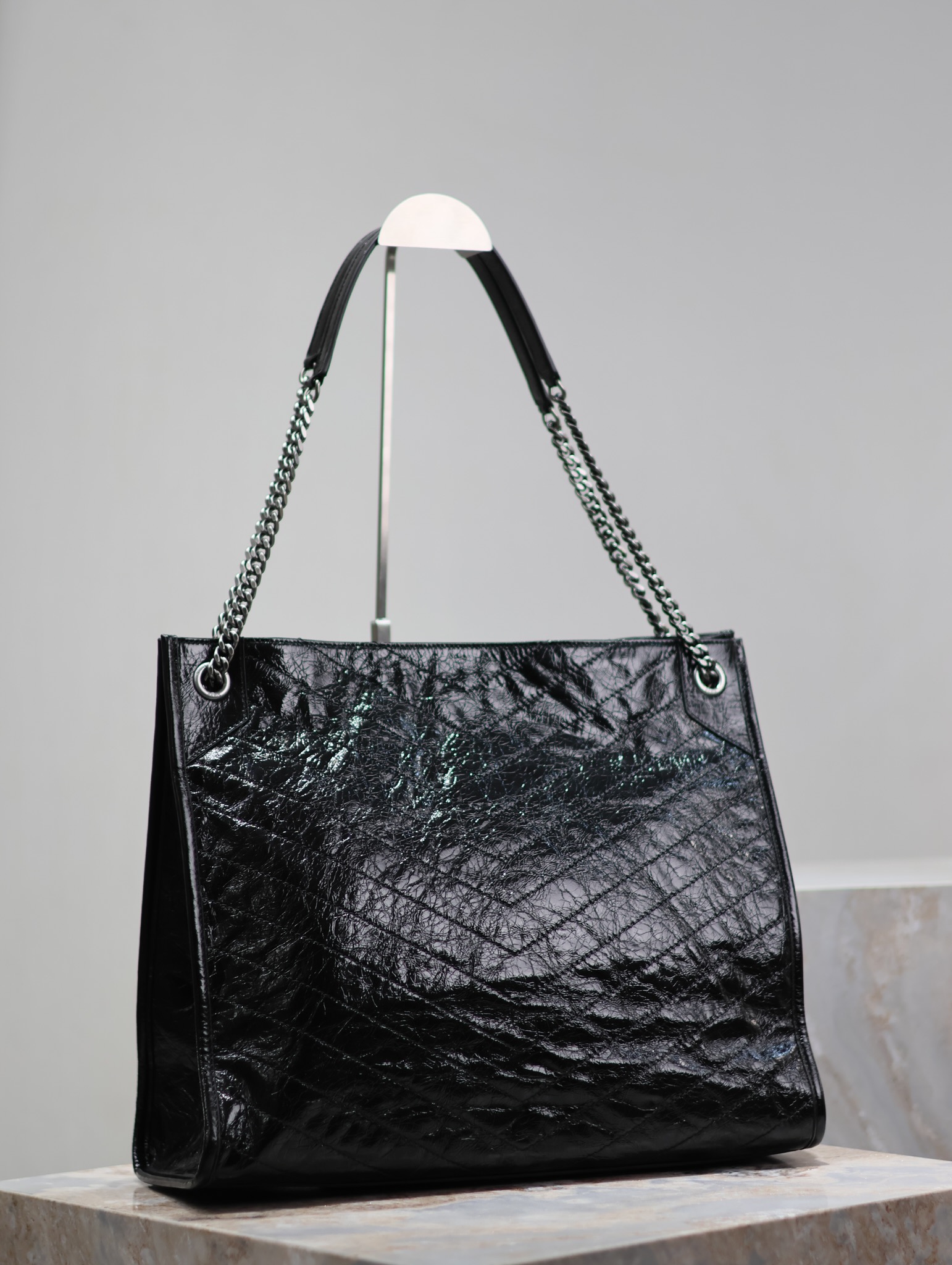 Yves Saint Laurent Niki shopping bag large size 577998