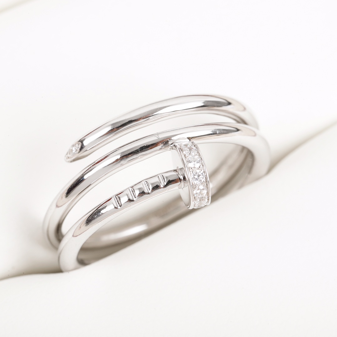 Cartier nail diamond ring
