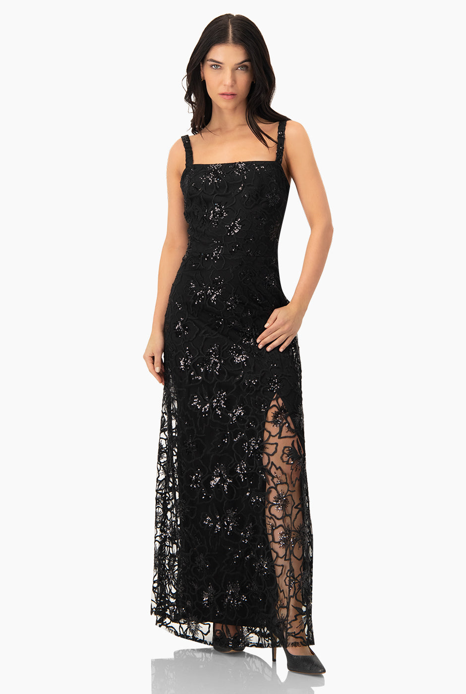 Vestido negro de tirantes
