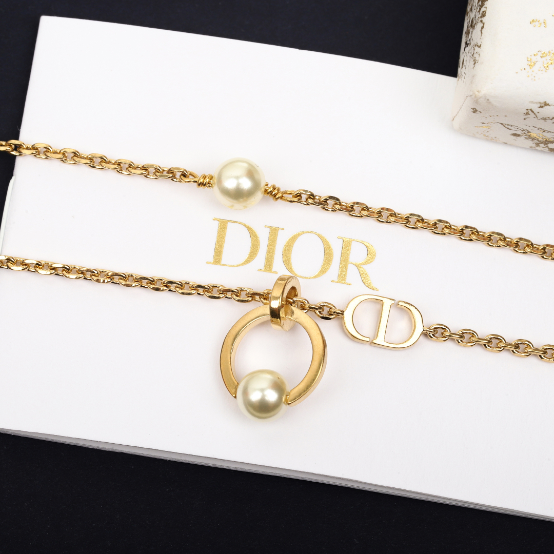 Dior CD Heart Necklace