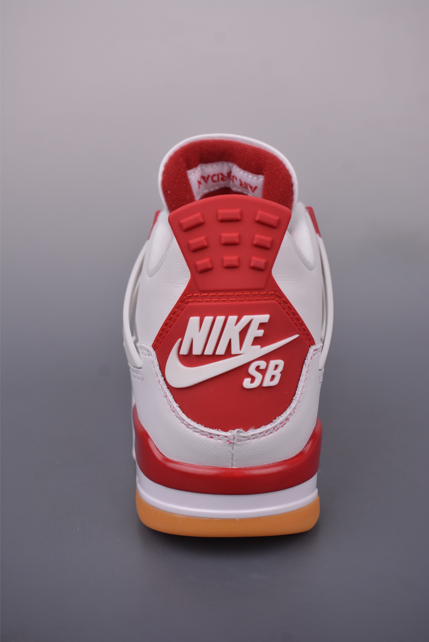 Nike SB x Jordan Air Jordan 4 Varsity Red DR5415-106