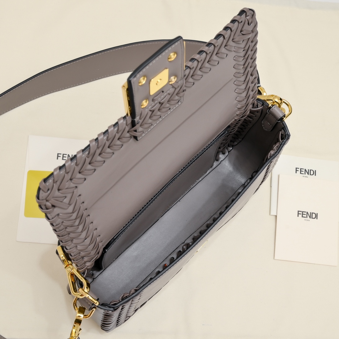 FENDI Baguette Medium Handbag 7714