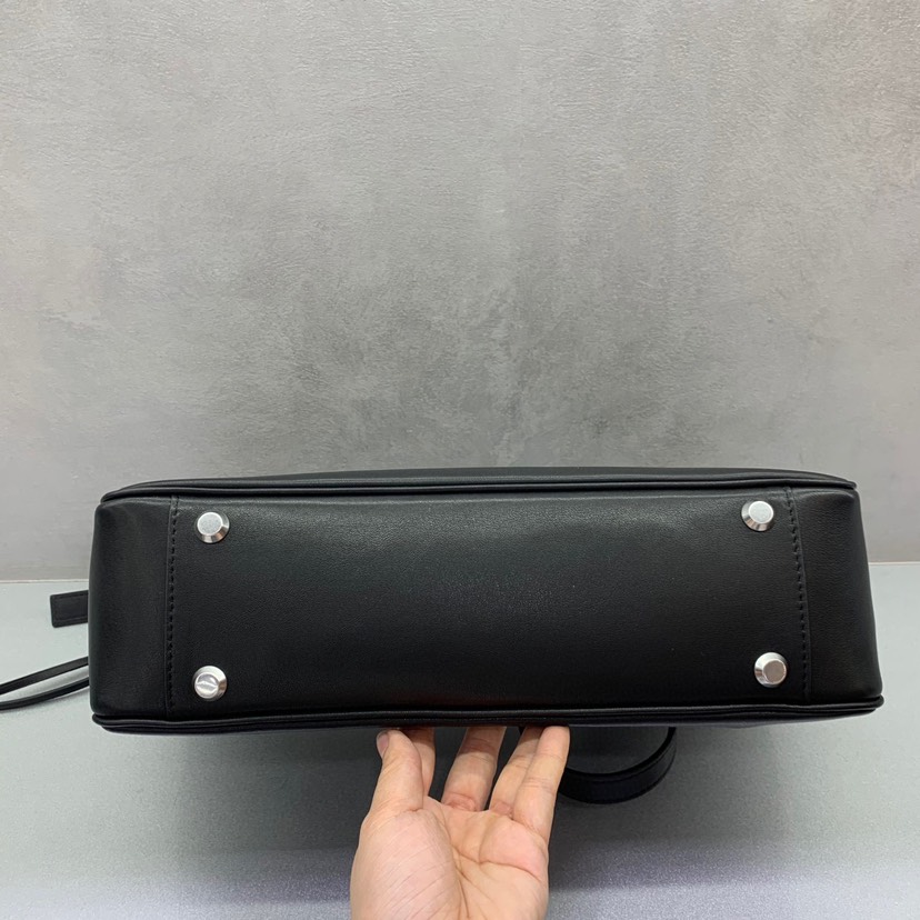 Balenciaga belair shoulder bag 81068 01180