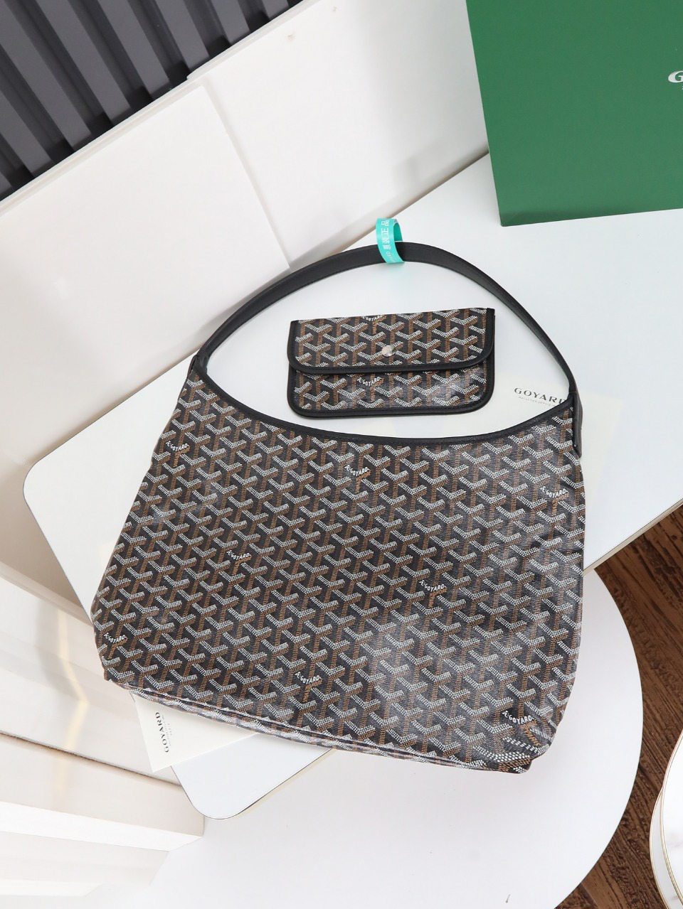 Goyard bohemian hobo 020223