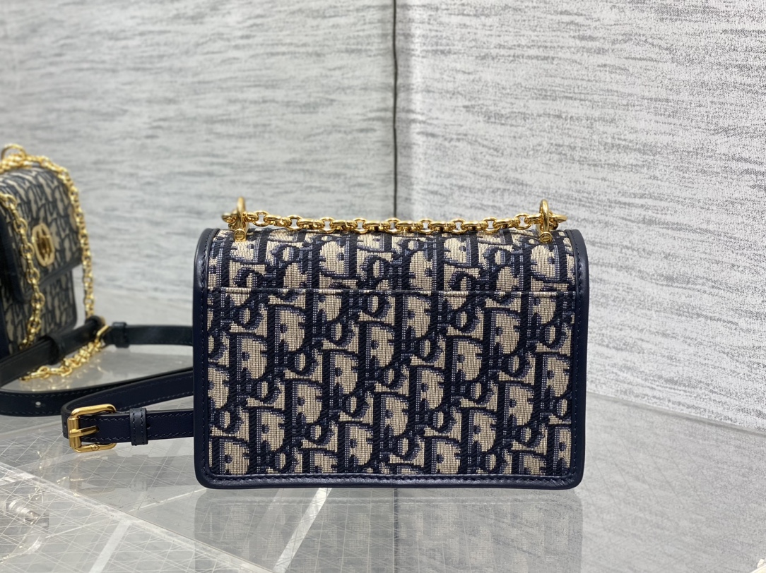 Dior Caro Miss Montaigne Chain Bag