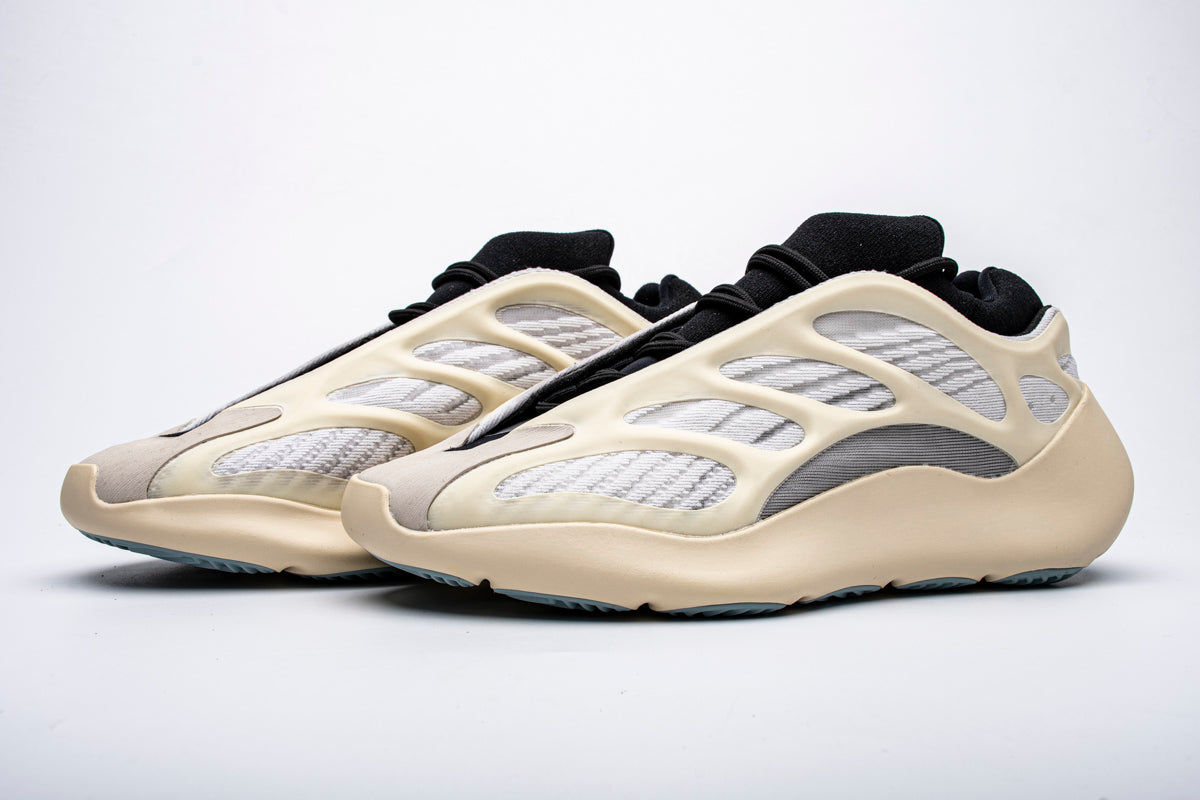 700V3