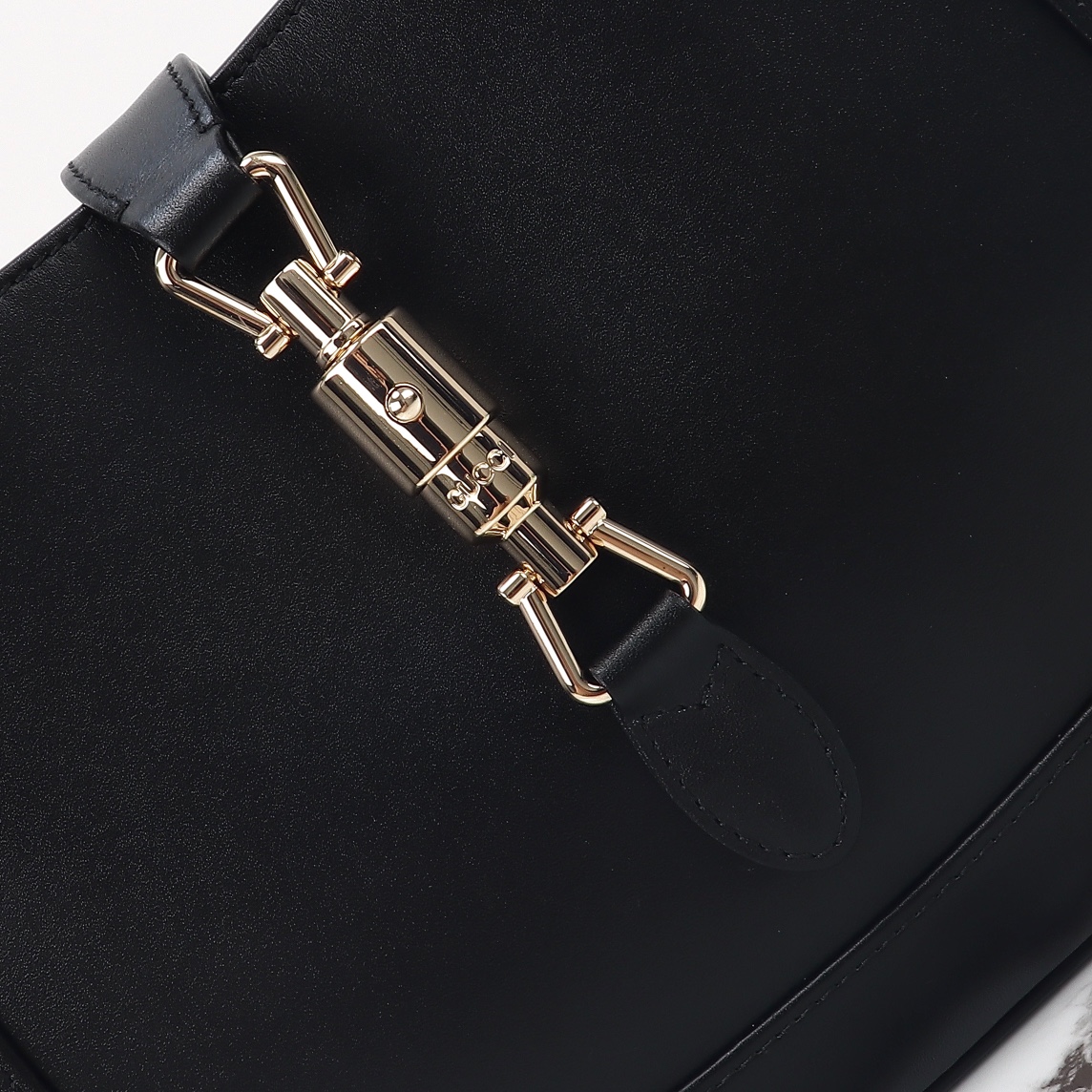 Gucci Jackie 1961 Medium Handbag 810232 AAD5V 1060