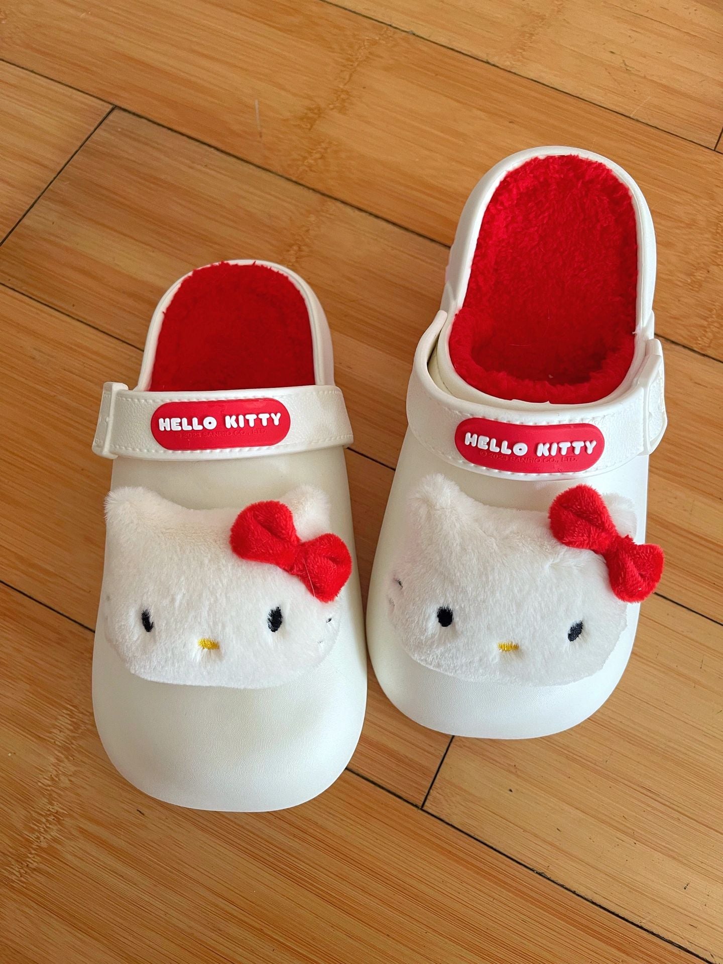 KT Slides Fuzzy for Women Slippers Winter Warm Plush Comfy Non-Slip Waterproof House Cloud Slide Slippers for Indoor Outdoor