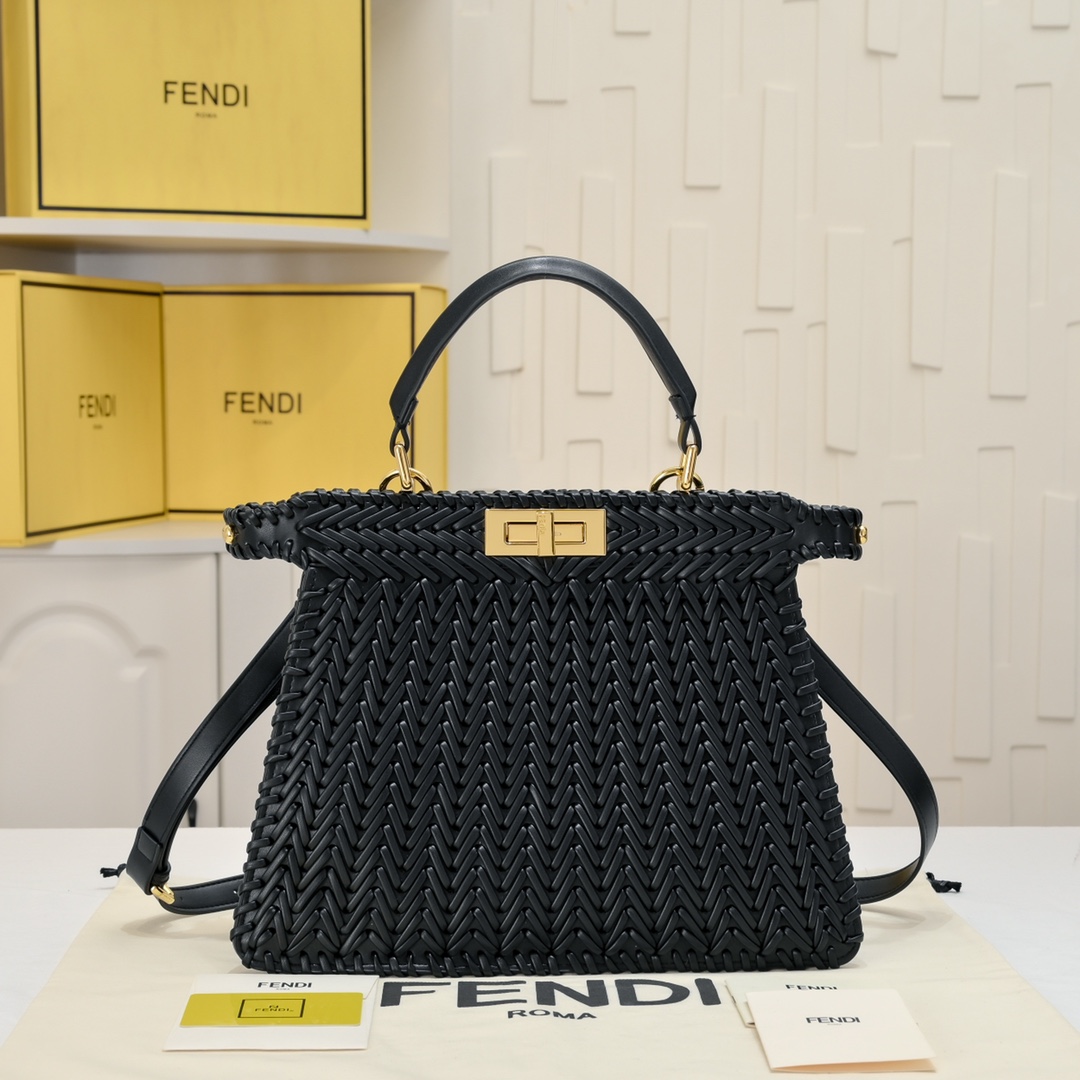 FENDI Iconic ekaboo ISeeU Large Bag 3317
