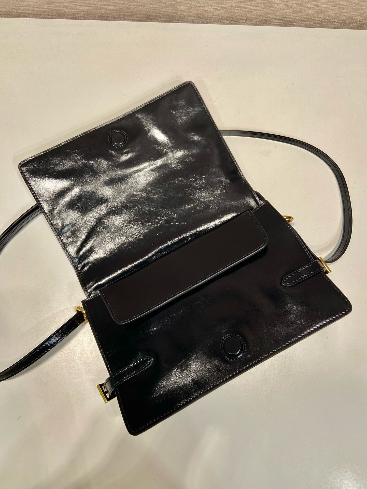 Prada waxed leather messenger bag 1BD082