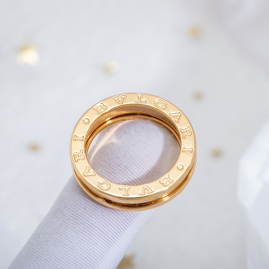 Bulgari zero single band diamond-free ring