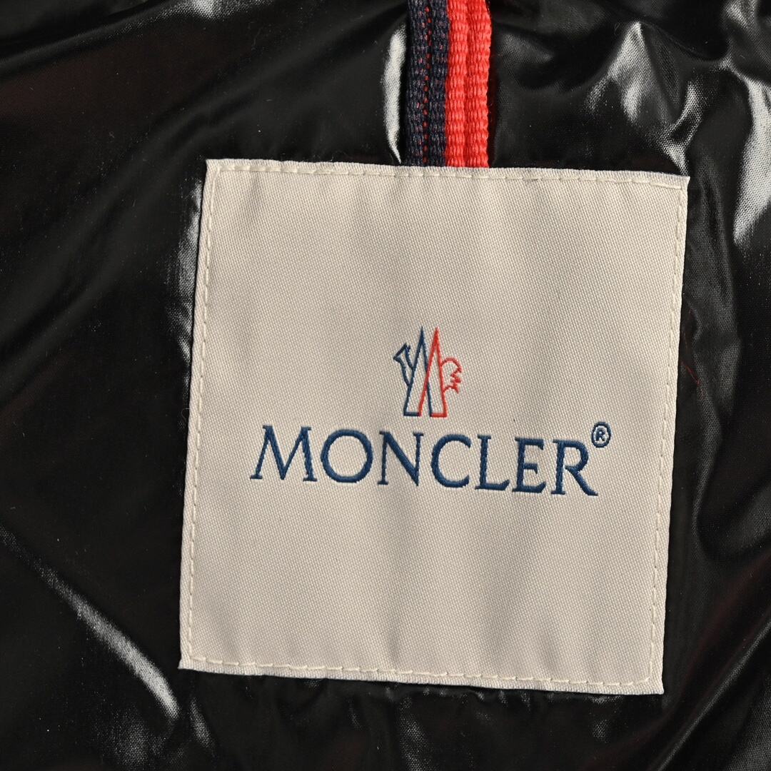 Moncler Serine short baby series thick down jacket