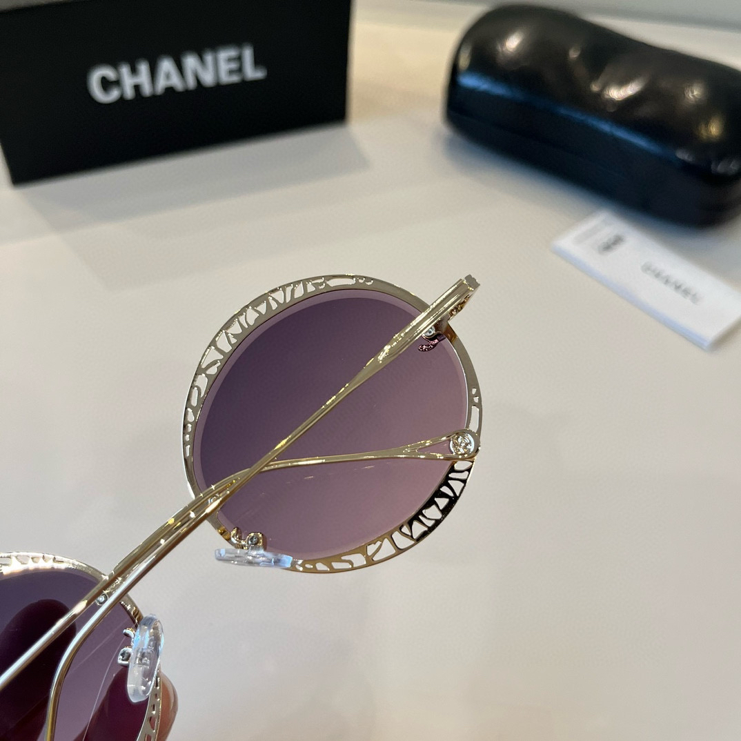 Chanel round frame sunglasses