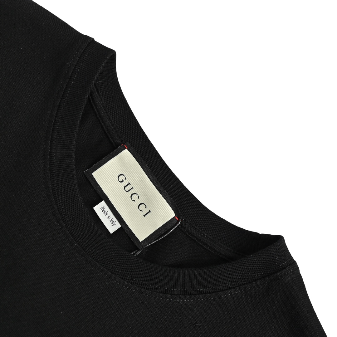 Gucci 23ss graffiti lettering print short sleeve