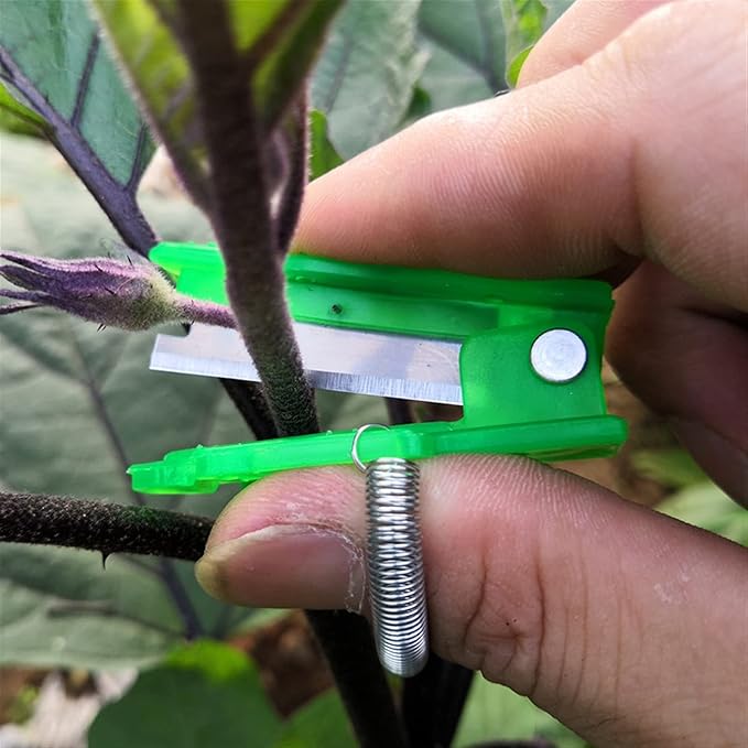 (🎉Flash Sale - 45% Off) Multifunctional Gardening Thumb Knife