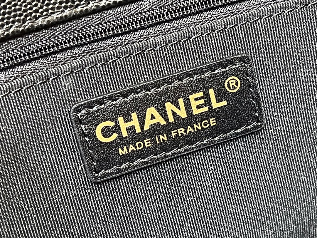 Chanel 22k Autumn and Winter Haute Couture Collection Chain Bag 3662