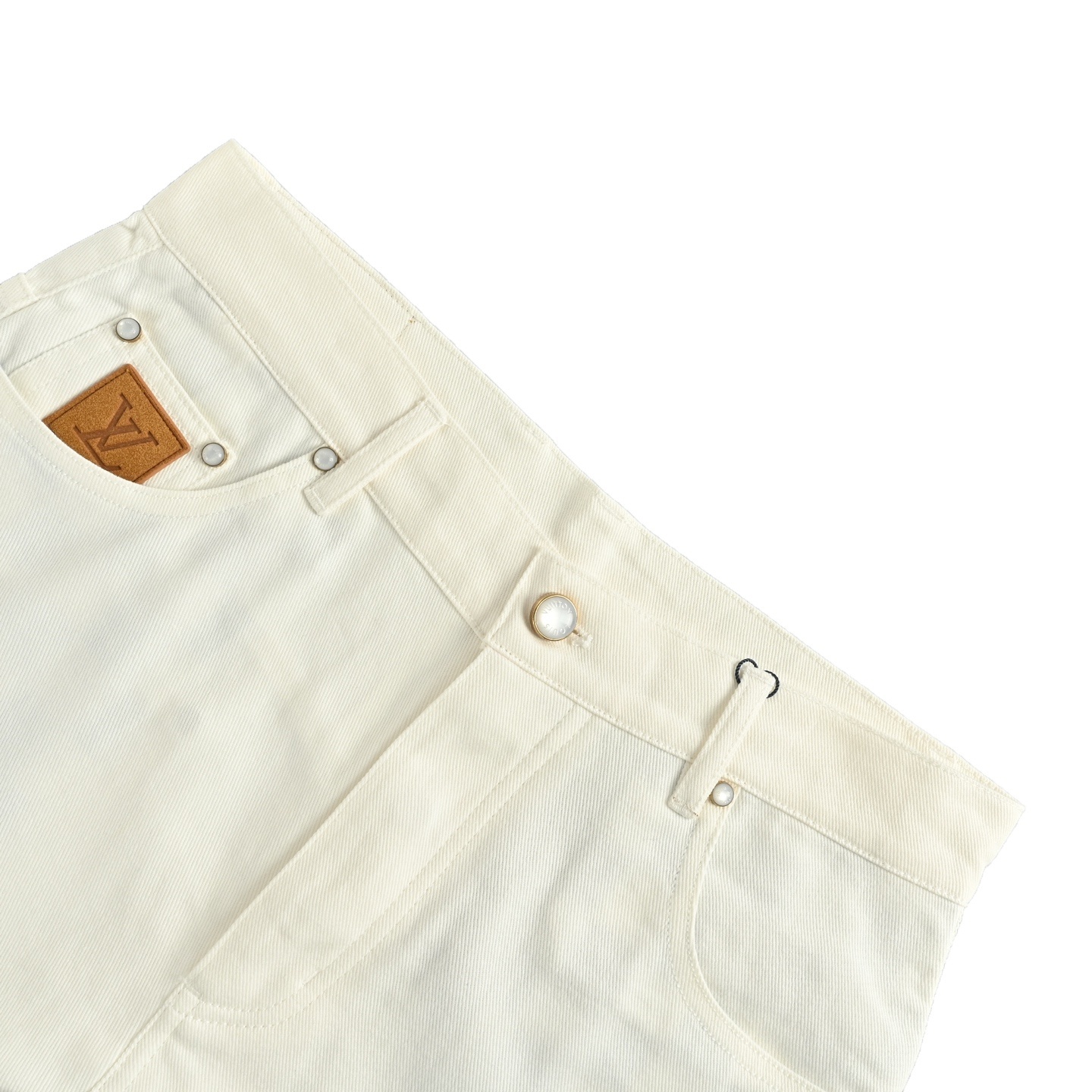 Louis Vuitton 25ss denim shorts with embroidered logo on the back pocket