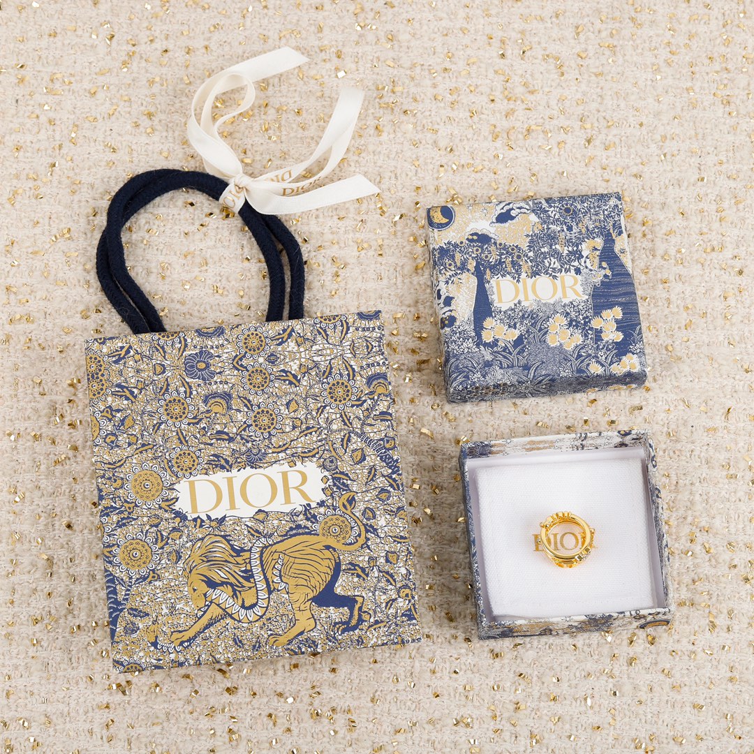 Dior 3 in 1 lucky star ring