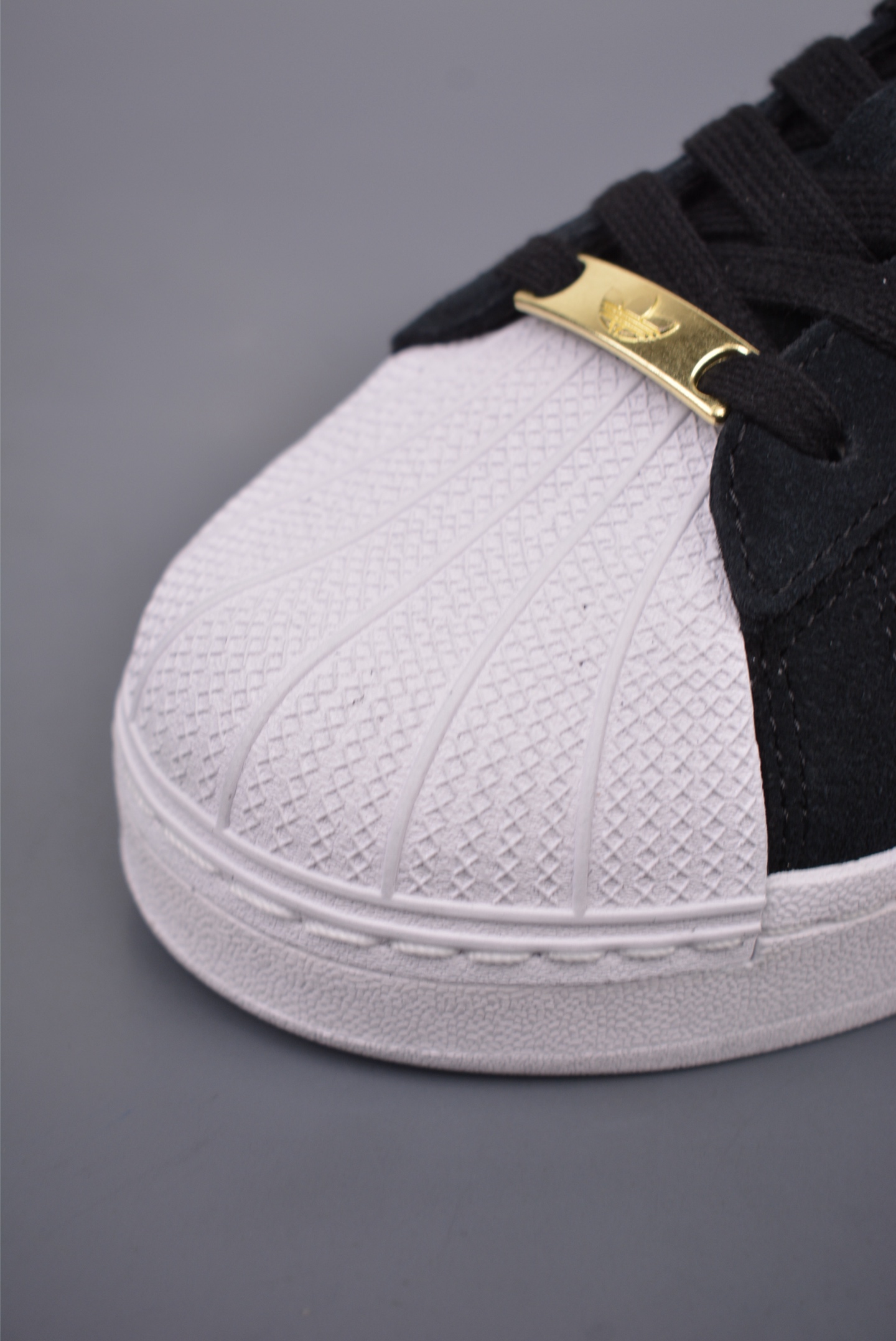 Adidas Originals Superstar White Black Gold JI0124