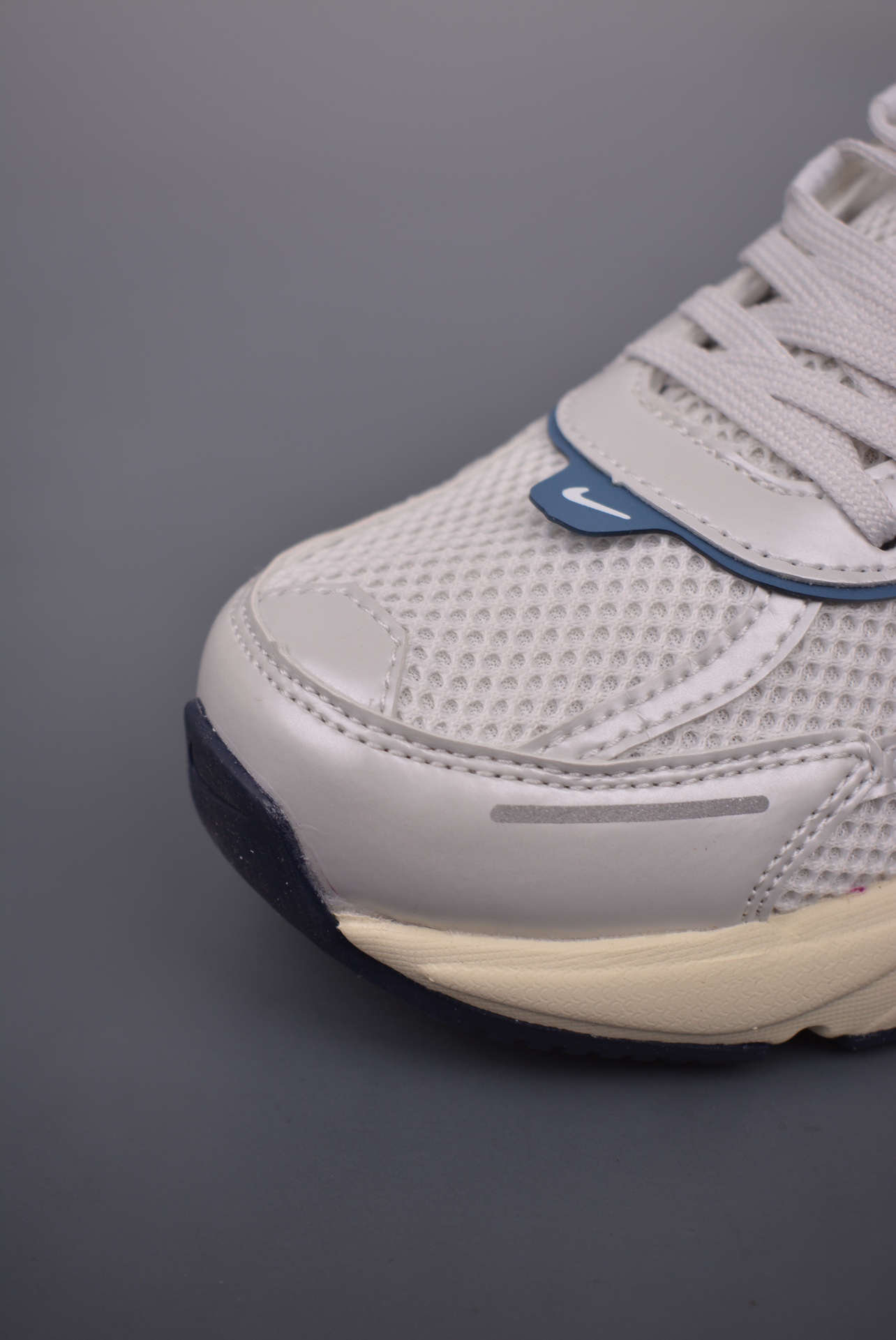Nike Wmns V2K Runtekk LowWhite Grey Navy FD0736-102