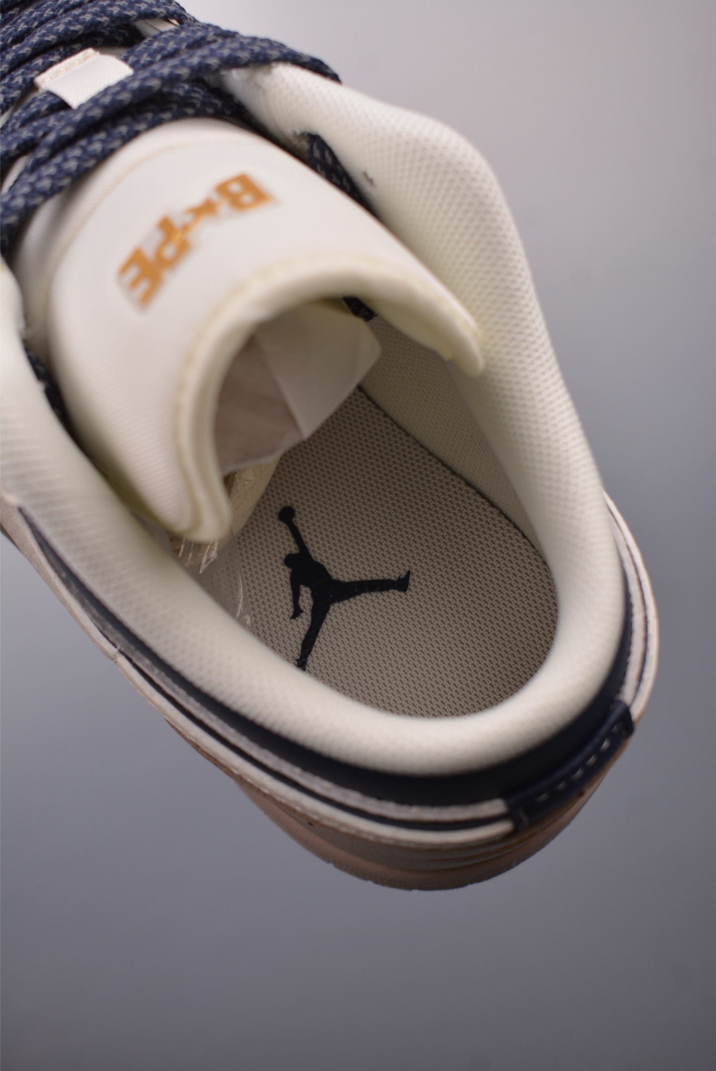 Nike Jordan Air Jordan 1 Ape Head Collaboration XF8698-036