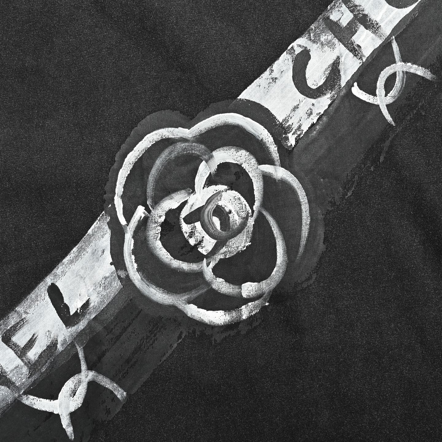 Chanel hand-painted graffiti short sleeves