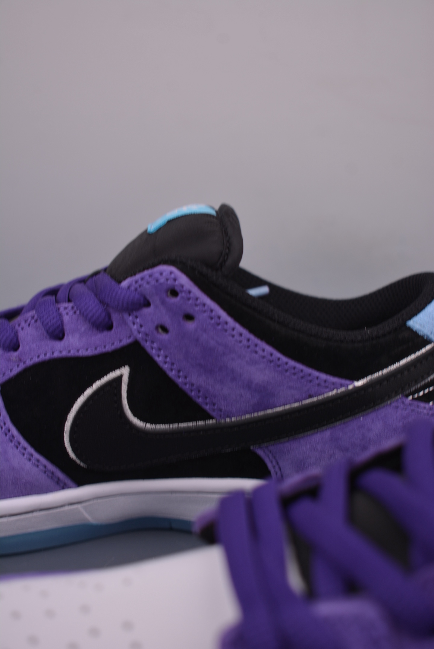 Hayley Wilson x Nike SB Dunk Low 