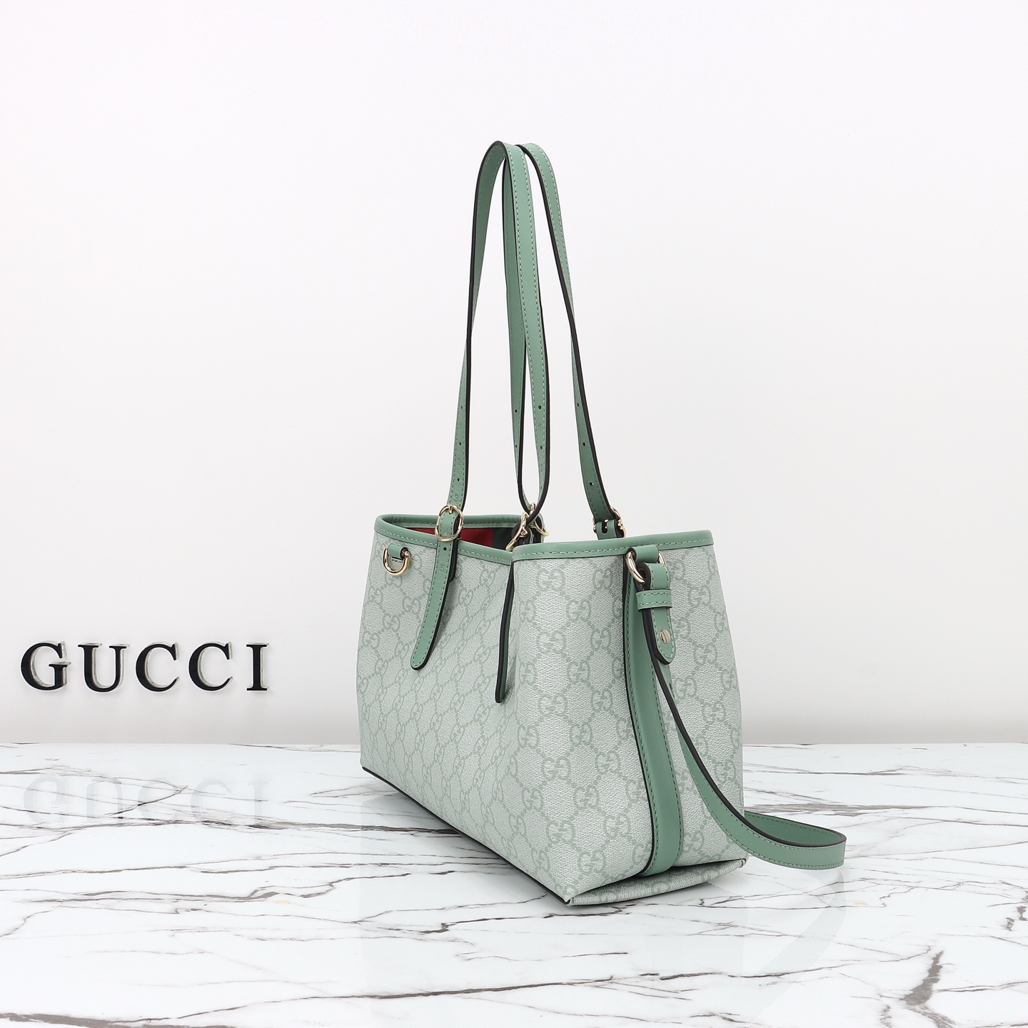 Gucci GG Emblem medium tote bag ‎815214 FAD6L 8458
